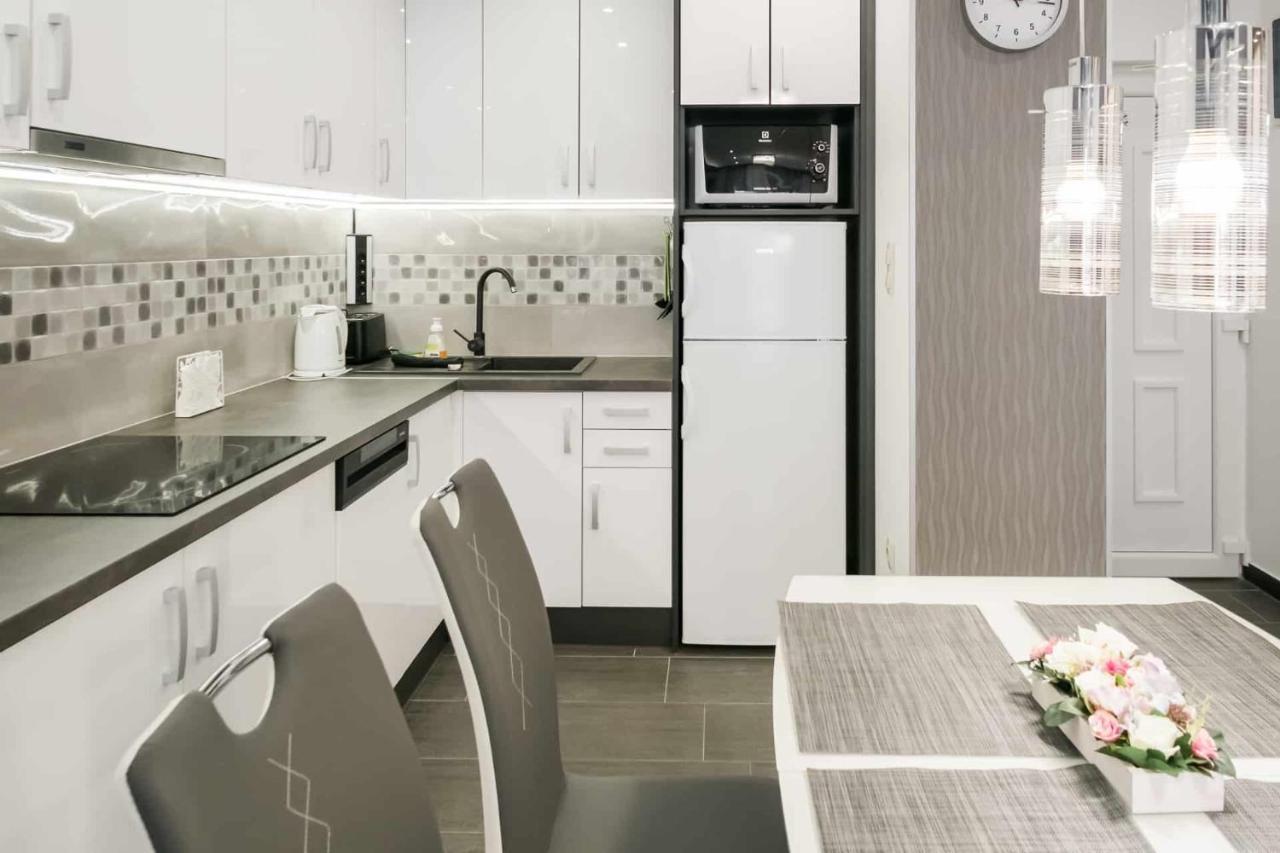 Devai-Lux Apartman Sárvár מראה חיצוני תמונה