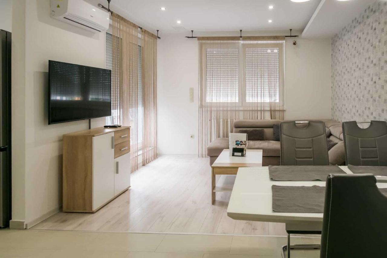 Devai-Lux Apartman Sárvár מראה חיצוני תמונה